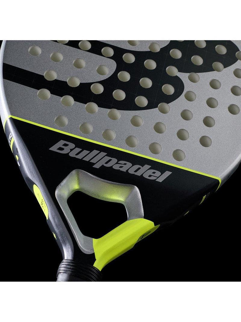 Bullpadel Indiga CTR round-shaped padel racket silver multi (British brand)