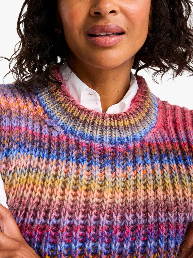 Sirdar Jewelspun knitting pattern book (British brand)