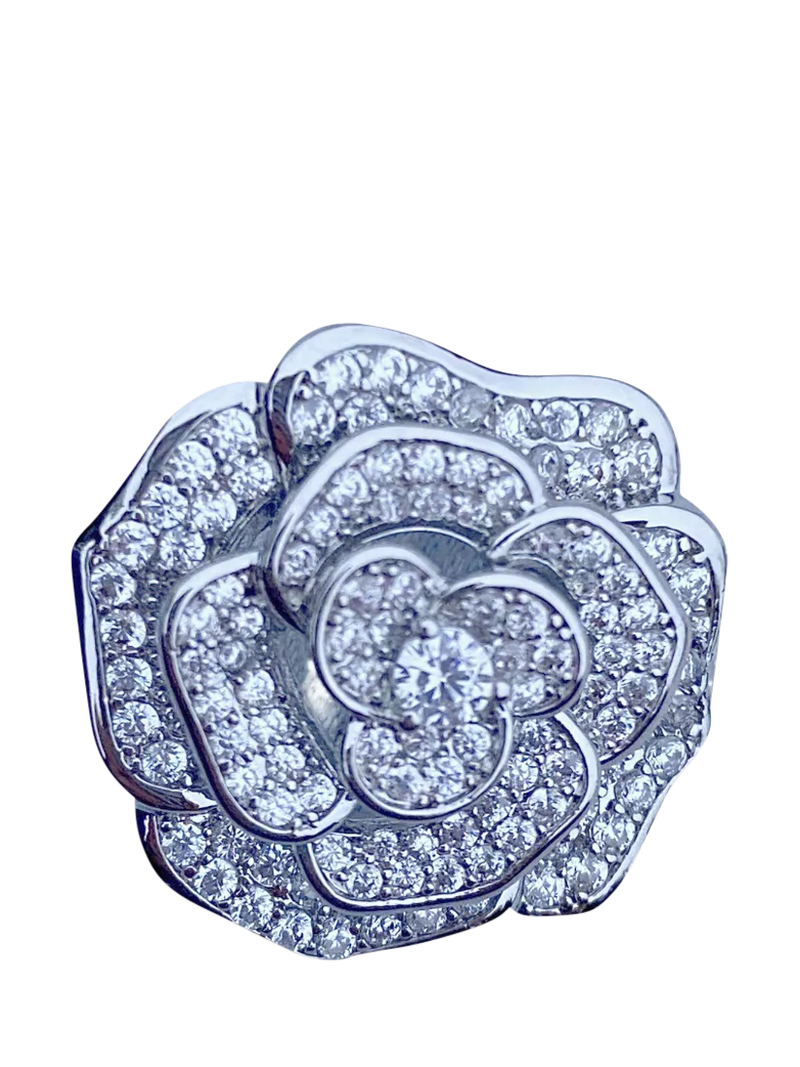 QueenMee silver rose brooch with diamante trim - British product