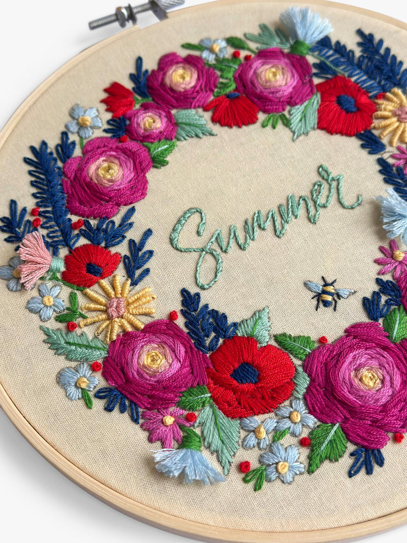 MakeBox & Co Summer Flowers embroidery kit 20cm, UK version