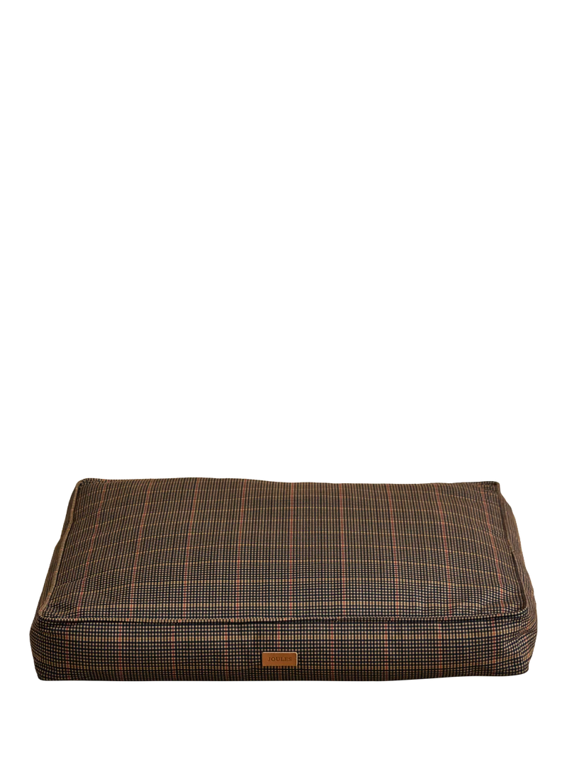 Joules Henson Check pet duvet with non-slip base, UK version
