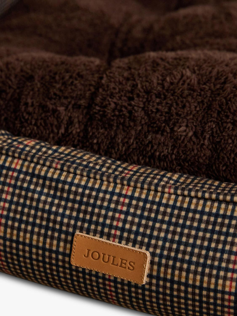 Joules Henson Check rectangular pet bed, UK version