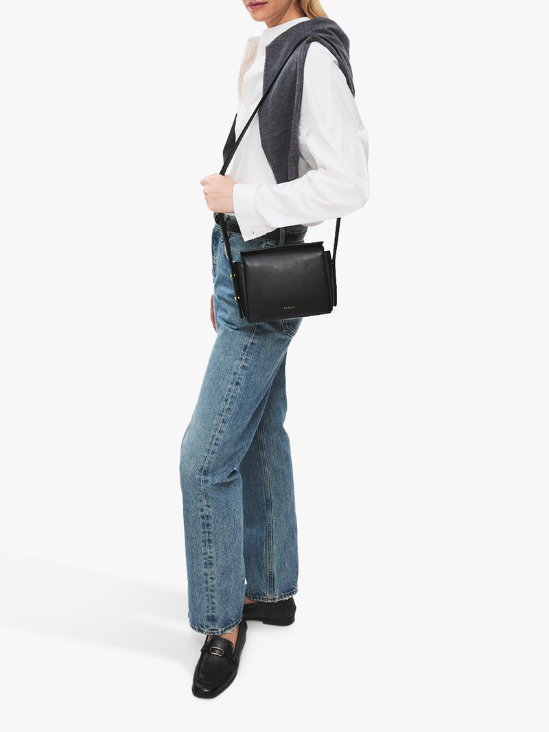 Radley Selina crossbody bag in smooth leather - British product