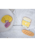 Fluff & Crumble bakery dog biscuit gift set 160g - British product