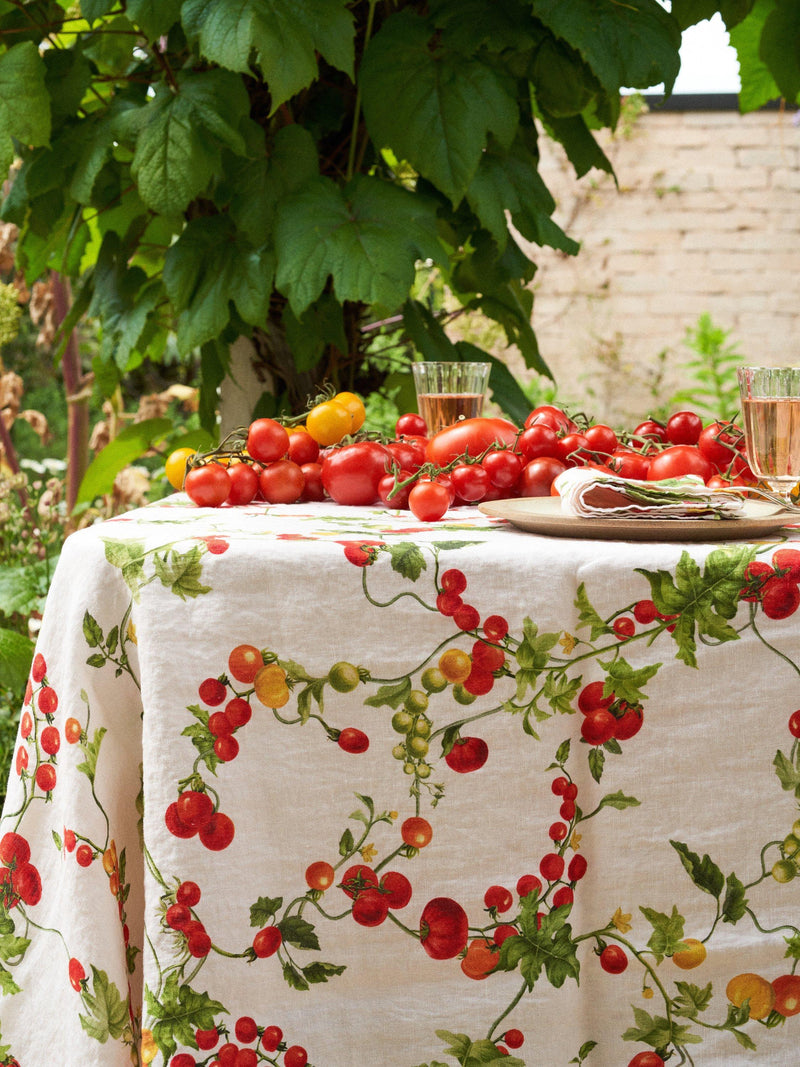By Hope Pomodoro linen tablecloth 250x143cm, imported from the UK