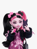 Monster High Draculaura doll with Count Fabulous pet (British brand)