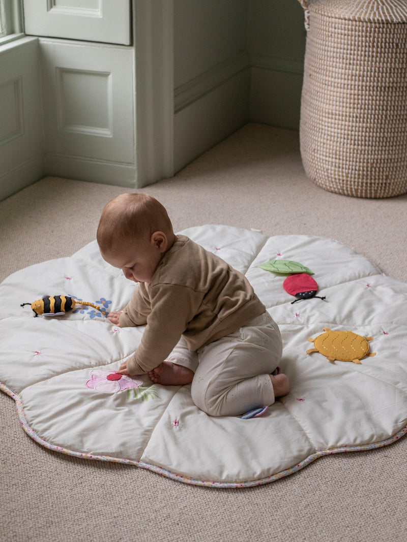 Avery Row Wildflower Garden activity mat 100cm - British product
