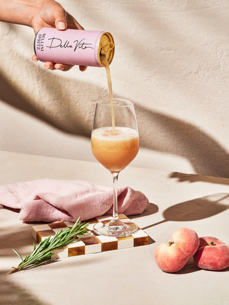 Della Vite Bellini Spritz 200ml ready-to-drink cocktail (British brand)