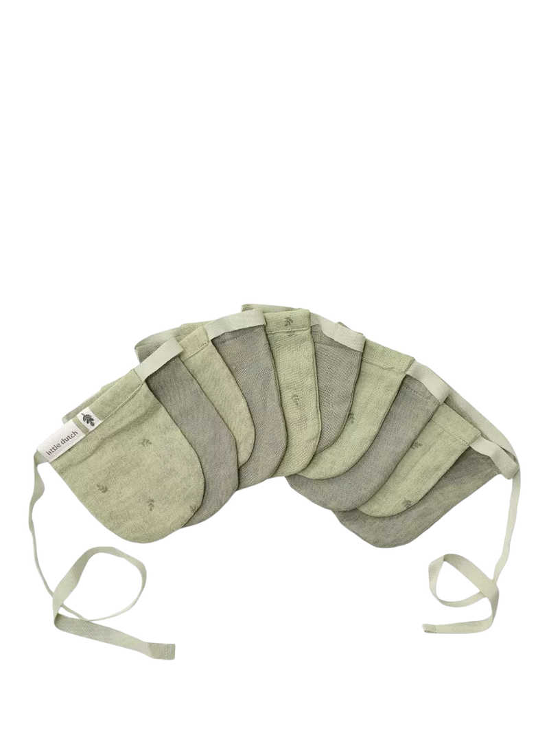 Little Dutch muslin garland sage, UK version