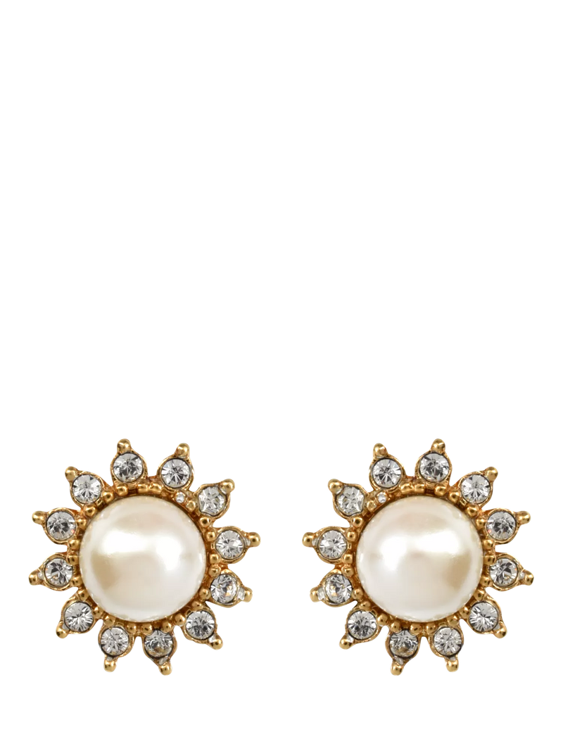 Eclectica vintage gold plated daisy faux pearl clip-on earrings 1.5cm (British brand)