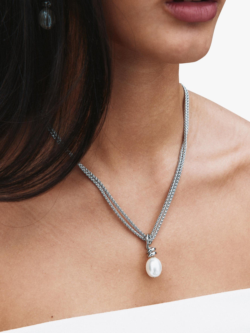 EDBLAD Swivel Pearl Necklace in stainless steel with mother-of-pearl (British brand)