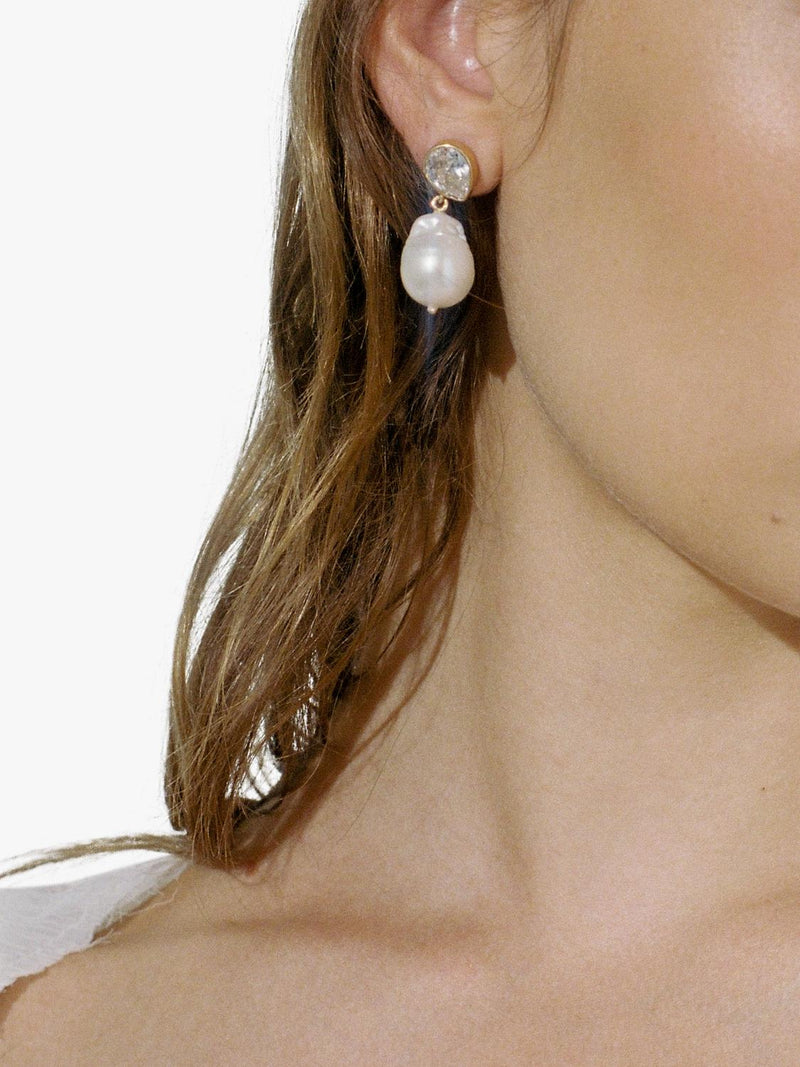 Shyla gold plated drop earrings pearl 3.4cm (British brand)