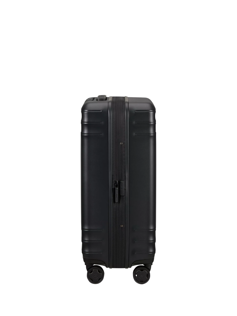 Samsonite Lin'air 56cm cabin case, imported from the UK