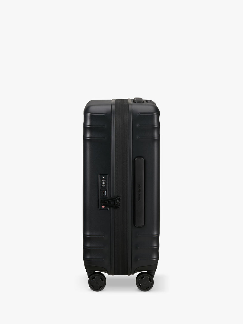 Samsonite Lin'air 56cm cabin case, imported from the UK