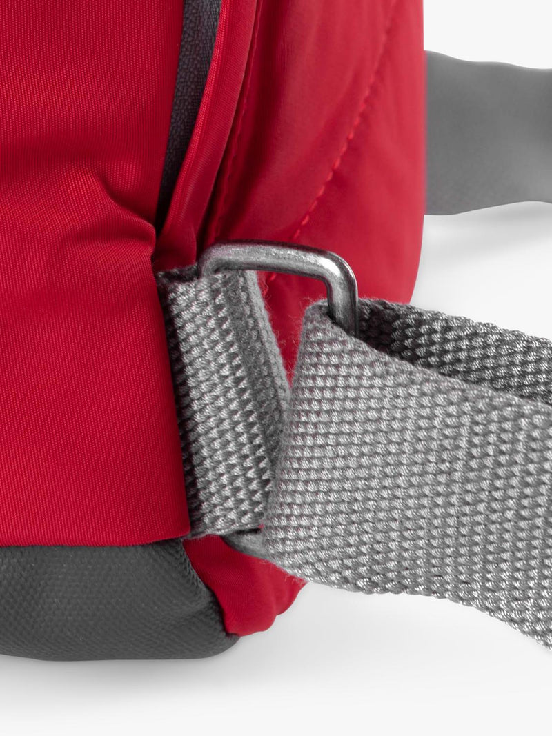 ROKA London medium canfield backpack 15L red, imported from the UK