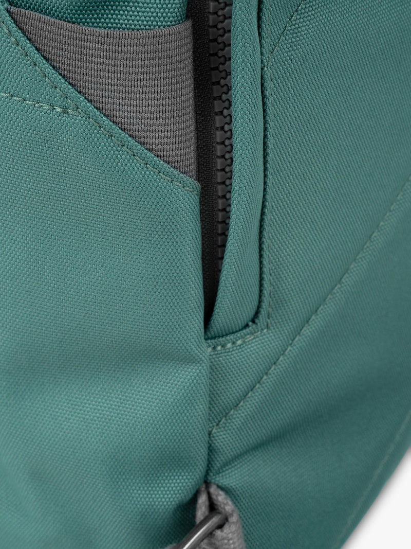 ROKA London backpack Finchley medium 15L green - British product