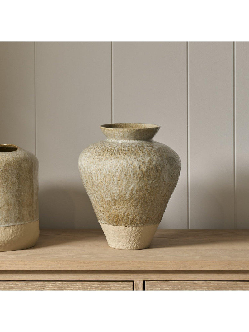 Neptune Verwood urn vase 23cm (British brand)