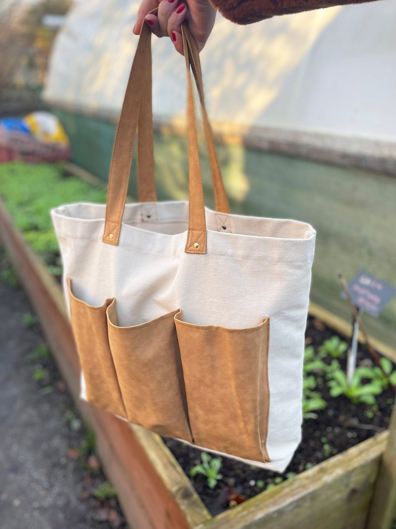 Chasing Threads Veggies Tote Bag Embroidery Kit (British brand)