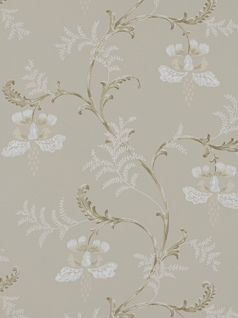 Colefax and Fowler Bellflower Standard Wallpaper 52cm x 10m