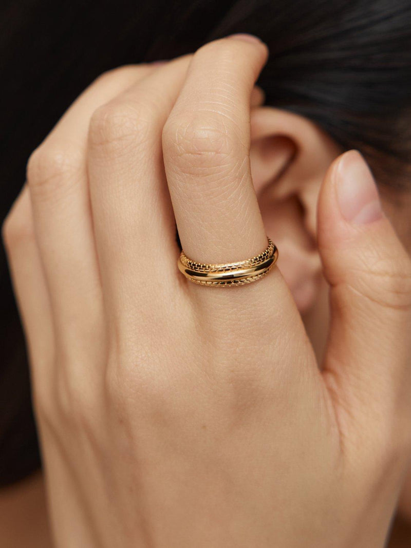Monica Vinader Heirloom Textured ring - British product