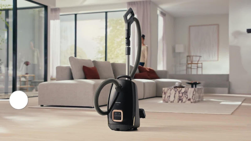 Miele Guard L1 AllFloor vacuum cleaner - British product