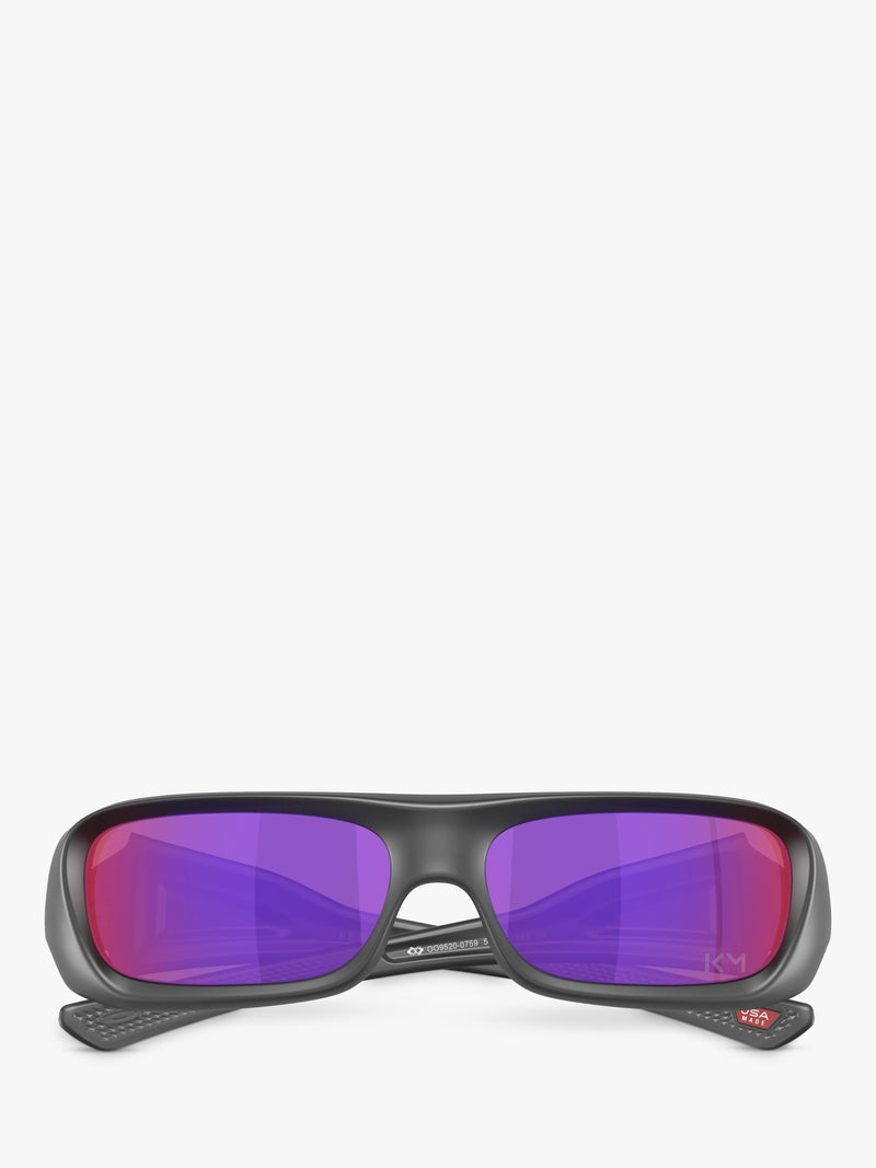 Oakley matte black rectangular sunglasses 59mm, imported from the UK