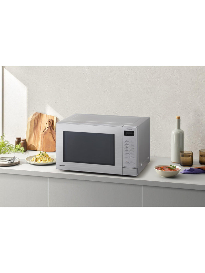 Panasonic NN-ST68QSBPQ 32L microwave (British brand)