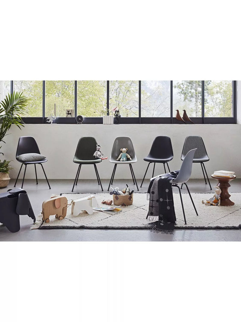Vitra Eames Elephant small ornament white, UK version