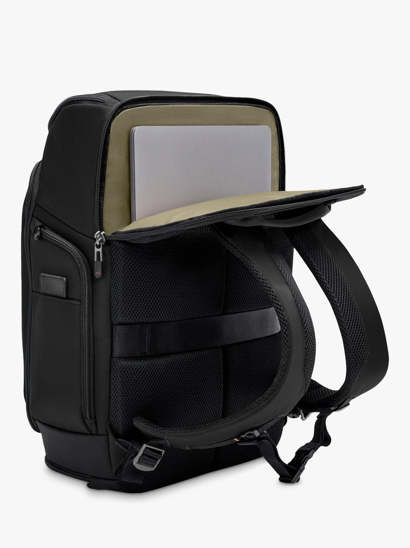 Briggs & Riley U-Zip travel backpack 32.5L, UK version