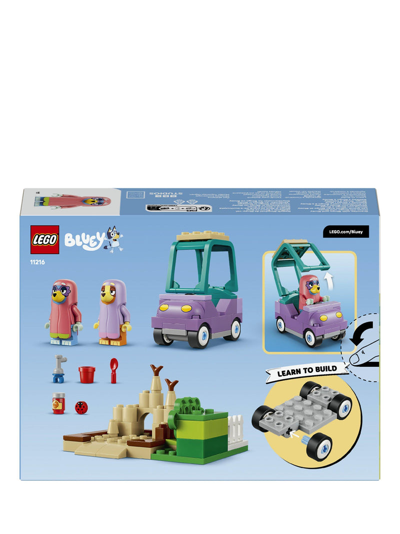LEGO Bluey 11216 Grannies building toy with Bingo and Bluey, UK version