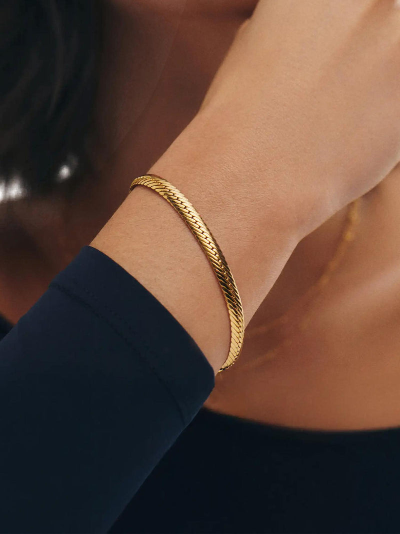 Missoma chunky snake chain bracelet gold small, imported from the UK