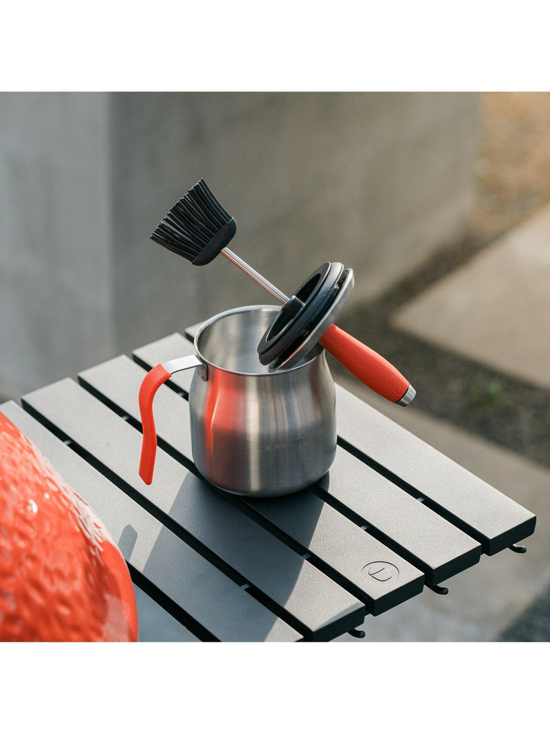 Kamado Joe stainless steel basting pot and brush 900ml (British brand)
