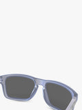Oakley OO9102 rectangular sunglasses in blue, imported from the UK