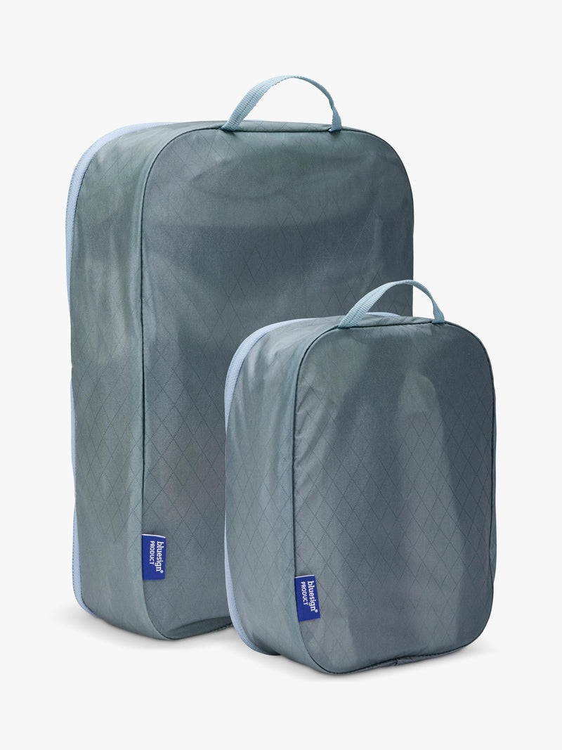 Thule packing cube set in Pond Grey, imported from the UK