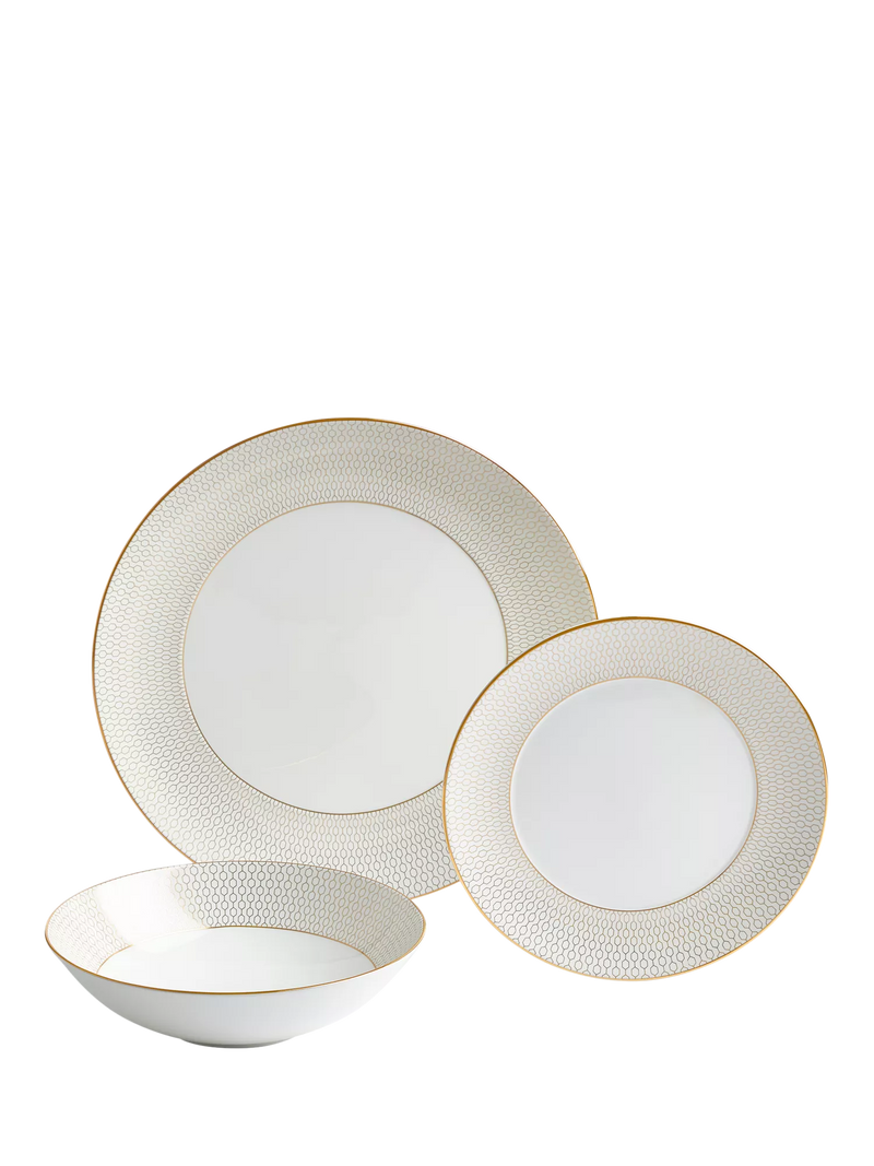 Wedgwood Gio Gold dinnerware set 12 piece (British brand)