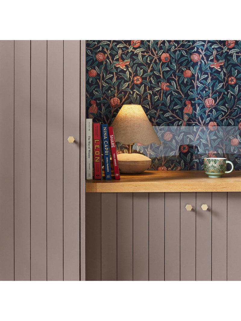 William Morris At Home Pineberry matt emulsion paint 2.5L (British brand)