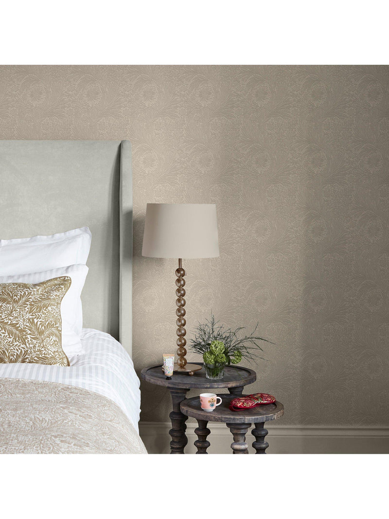 William Morris At Home Marigold paintable wallpaper white, imported from the UK