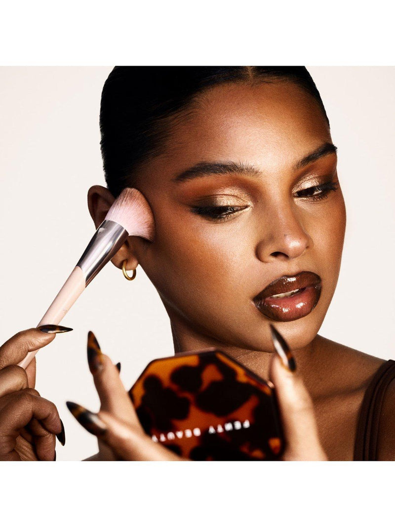 Fenty Beauty Sun Stalk'r Soufflé bronzer brush, imported from the UK