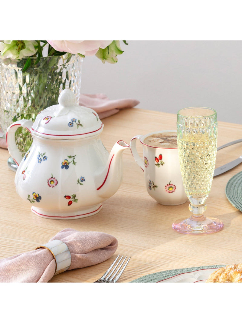 Villeroy & Boch Petite Fleur porcelain teapot 900ml - British product