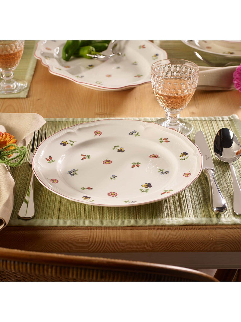 Villeroy & Boch Petite Fleur dinner plates 29.5cm, imported from the UK