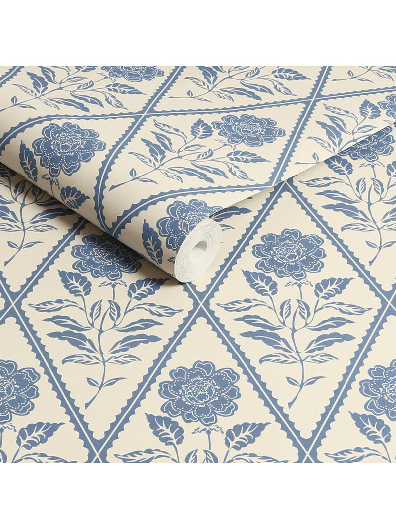 Joules Juliette Floral Print wallpaper (British brand)