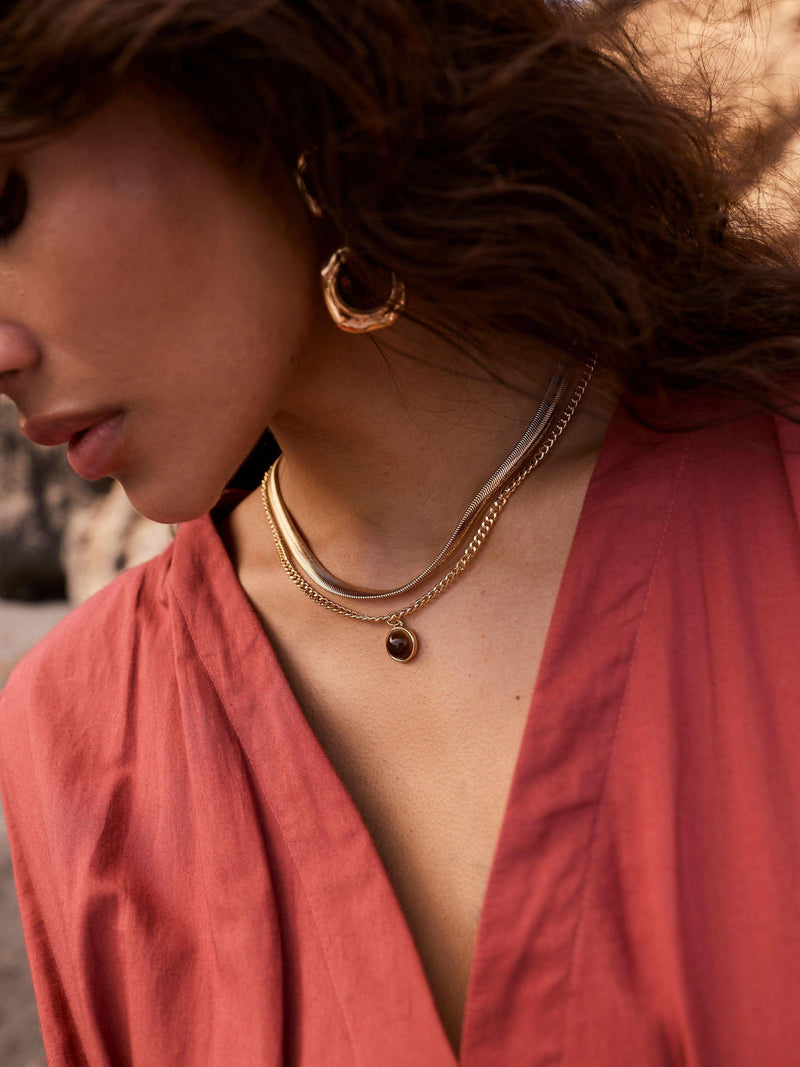 Mint Velvet layered stone necklace gold, UK version