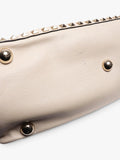 Pre-loved Valentino Rockstud shoulder bag cream leather, imported from the UK