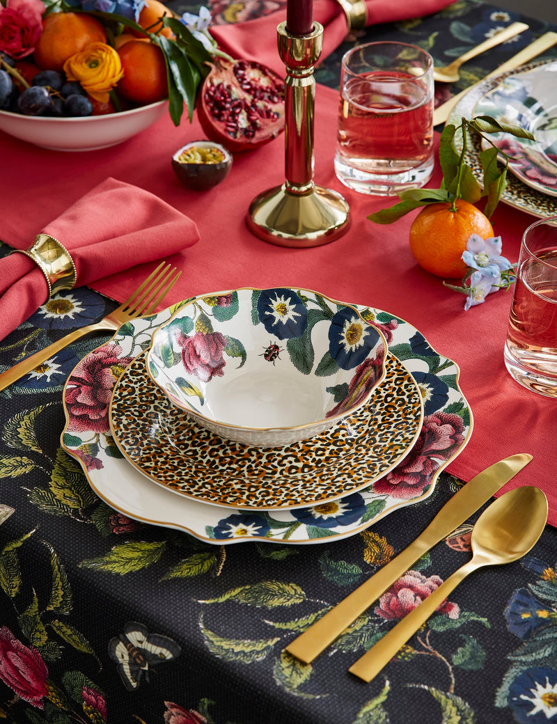 Spode Creatures of Curiosity 12 piece dinner set (British brand)