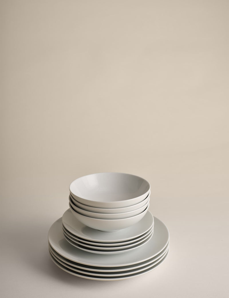 Maxim Coupe 12-piece dinner set, imported from the UK