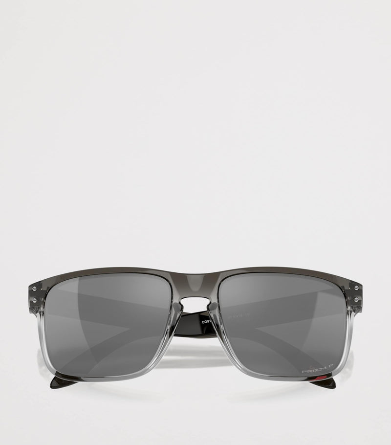 Oakley Holbrook square sunglasses with polarized lenses (British brand)