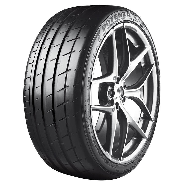 Bridgestone Potenza S007 summer tyre 245/35R20 - British product