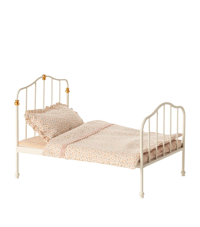Maileg Vintage Mouse Bed 14.5cm, imported from the UK