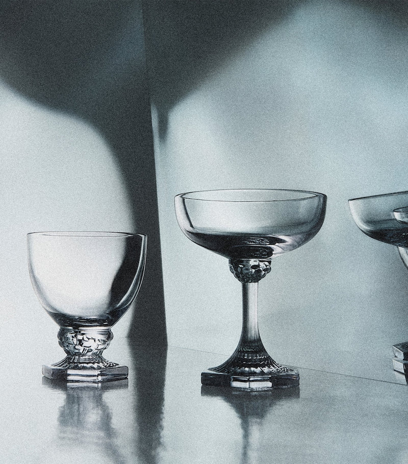 Royal Copenhagen Aurora wine glasses set of 2 with 260ml capacity, imported from the UK