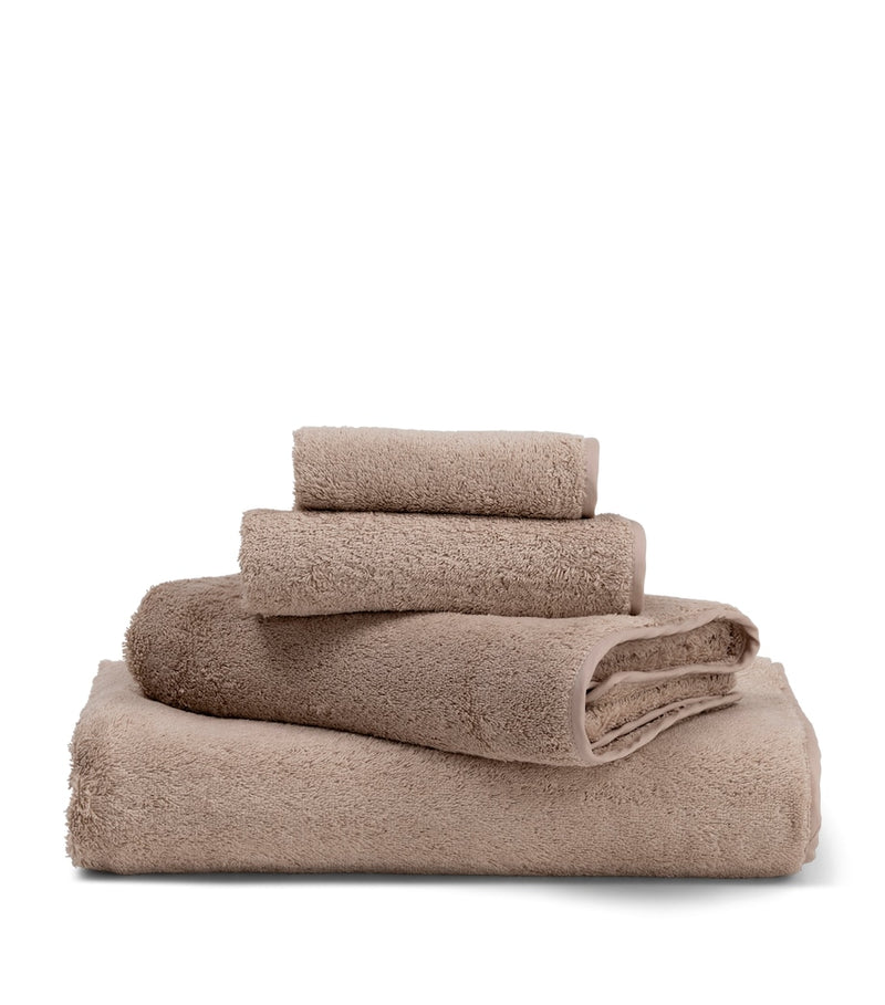 Frette Unito bath towel 60x110cm, UK version